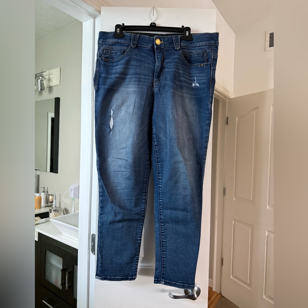 Democracy “Ab”solution Dark Blue Tapered Leg Skinny Jeans